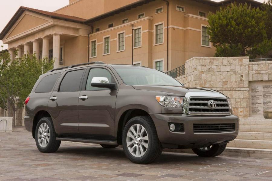  Toyota Sequoia 2013 года  (фото 47 из 50)